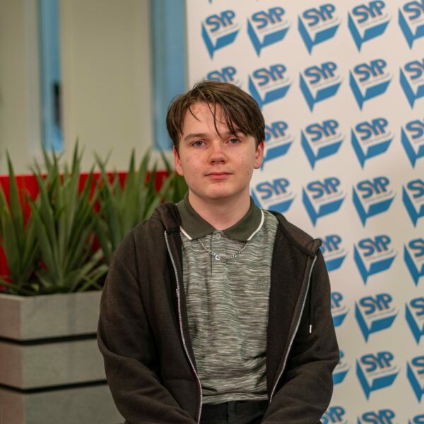 Angus Robertson MSYP